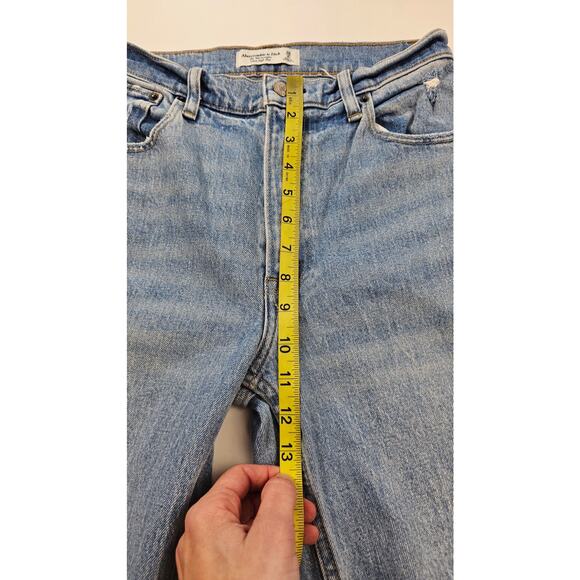 Ultra High Rise 90s Straight Jean light double knee destroyed distressed A&F 2 - Picture 6 of 7
